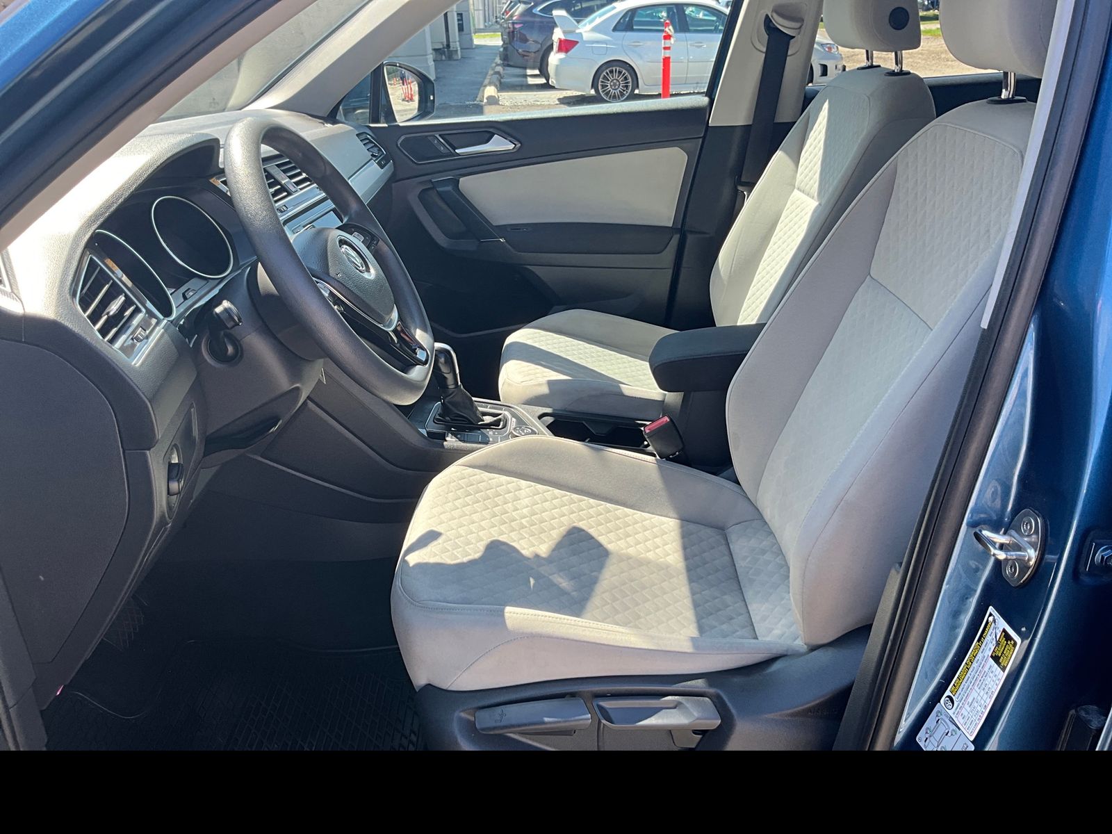 Used 2018 Volkswagen Tiguan S with VIN 3VV0B7AXXJM098176 for sale in Moline, IL