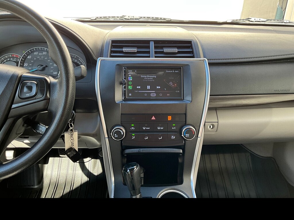 Used 2015 Toyota Camry LE Sedan