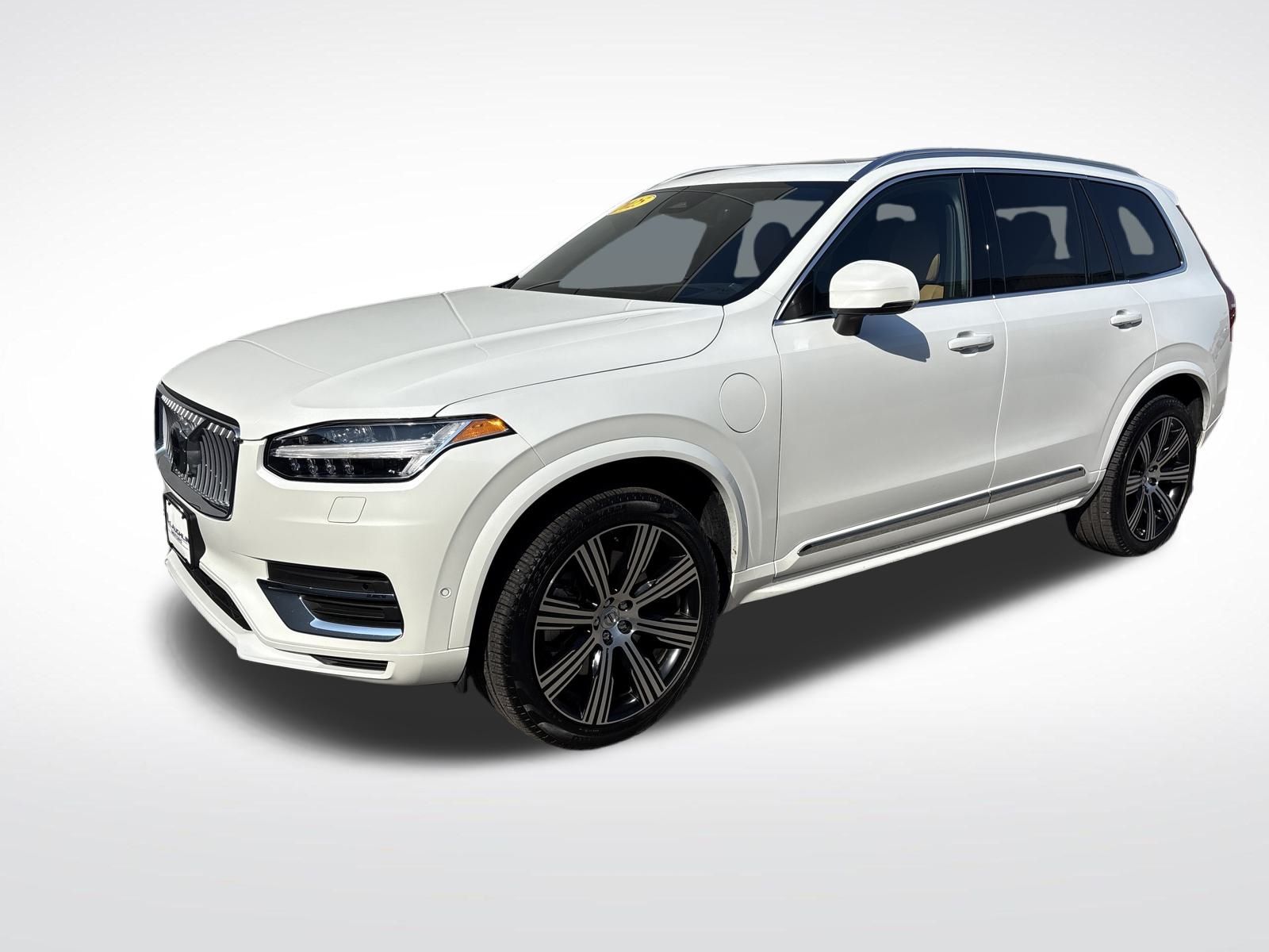 2025 Volvo XC90 Ultra's photo