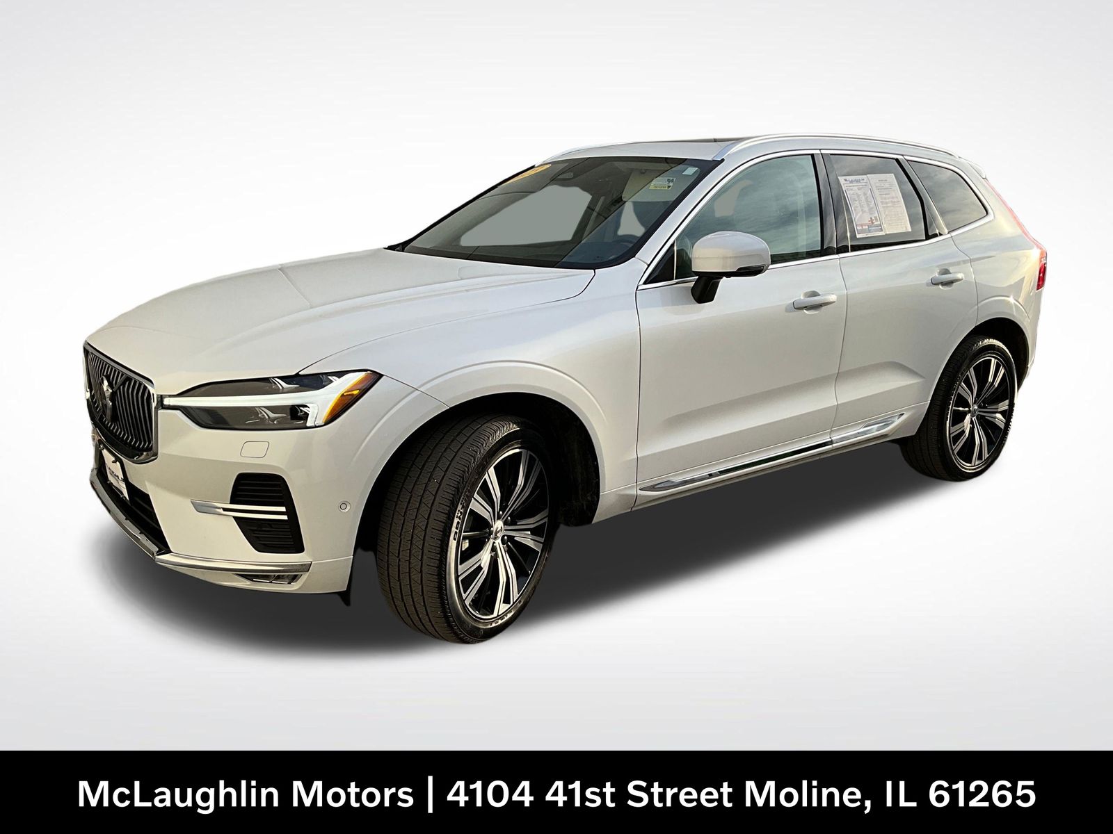 2023 Volvo XC60 B5 Ultimate Bright Theme AWD's photo