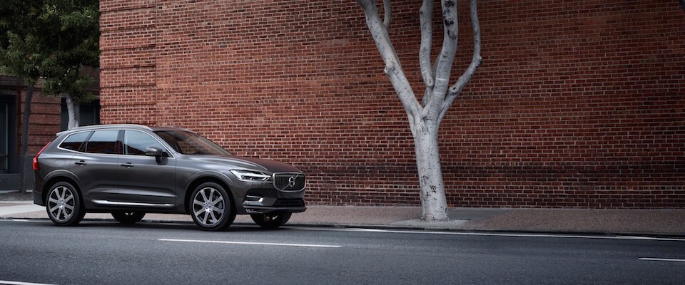 Grey 2019 Volvo XC60