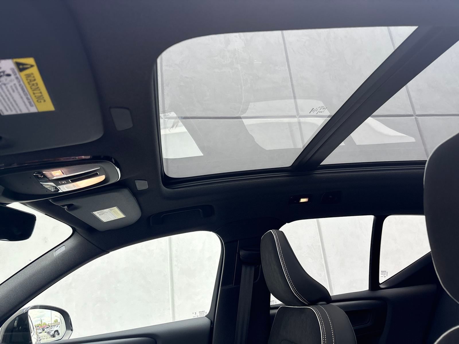 2026 Volvo XC40 Ultra - Photo 26
