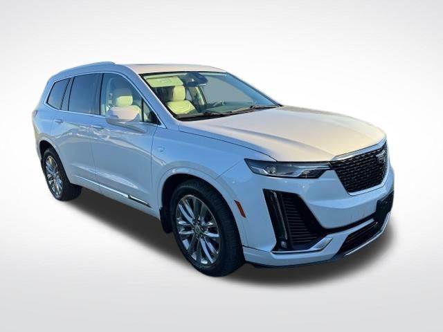 2021 Cadillac XT6 Premium Luxury photo 3