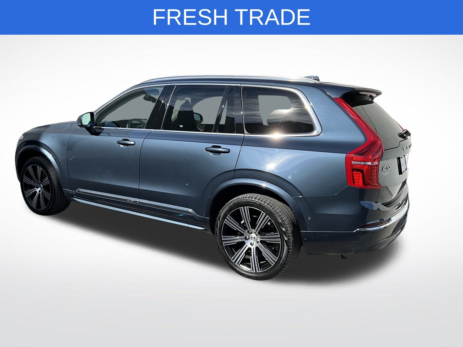 2023 Volvo XC90 Ultimate photo 3