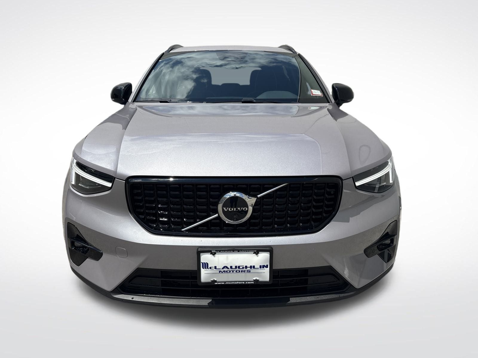 2026 Volvo XC40 Ultra - Photo 8