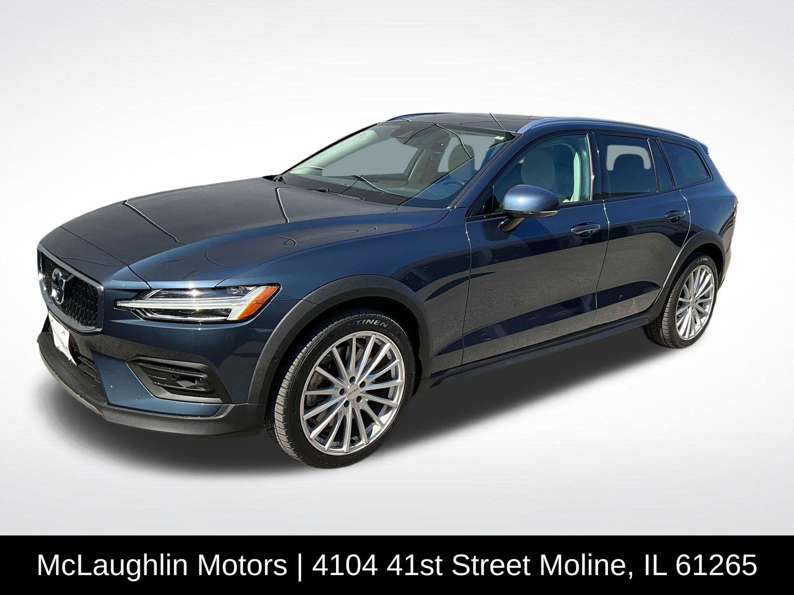 2021 Volvo V60 Cross Country T5 AWD Cross Country's photo