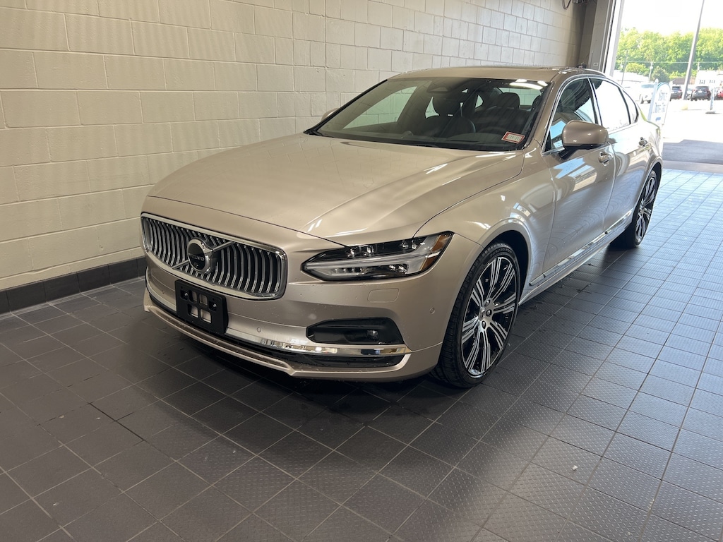 Bright Dusk New 2024 Volvo S90 B6 Ultimate For Sale Moline, IL