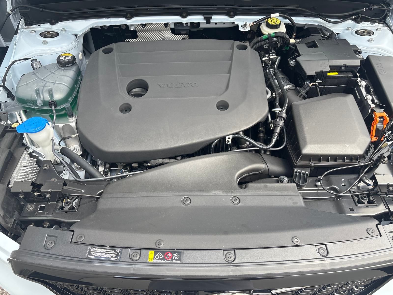 2026 Volvo XC40 Plus - Photo 27