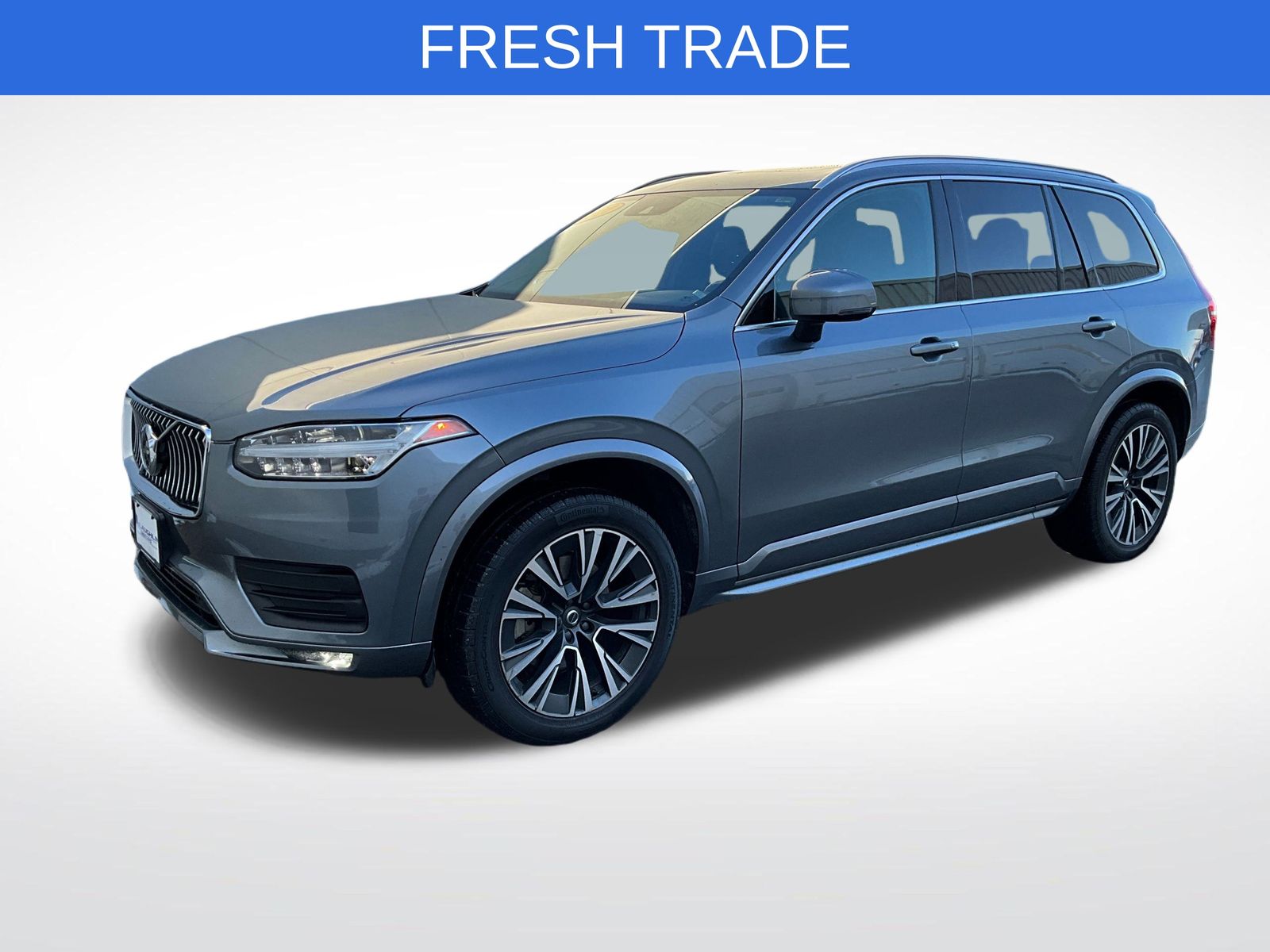 2020 Volvo XC90 Momentum's photo