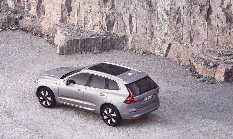 23 Volvo XC60 Recharge Exterior In Canyon