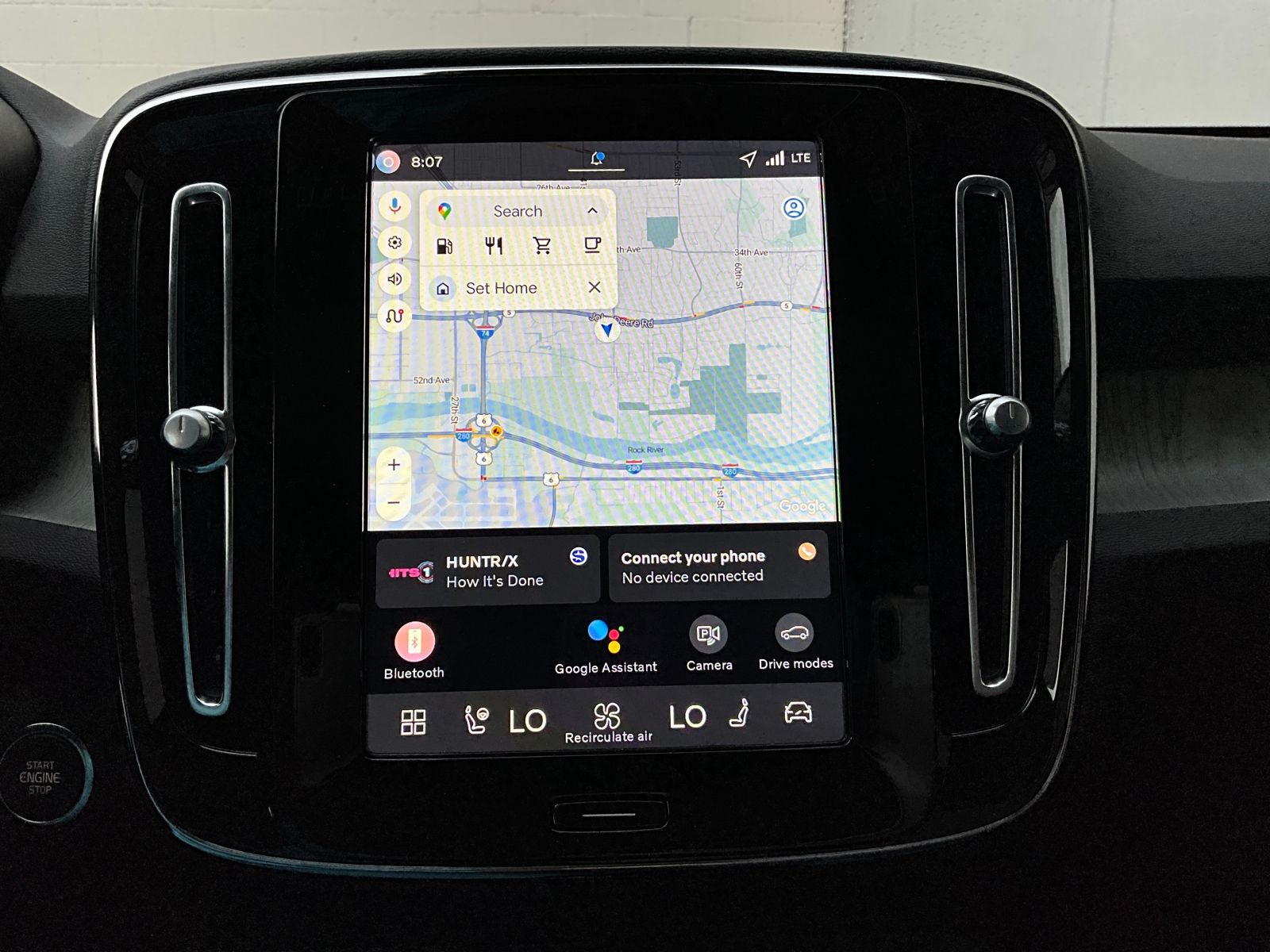 2026 Volvo XC40 Plus - Photo 20