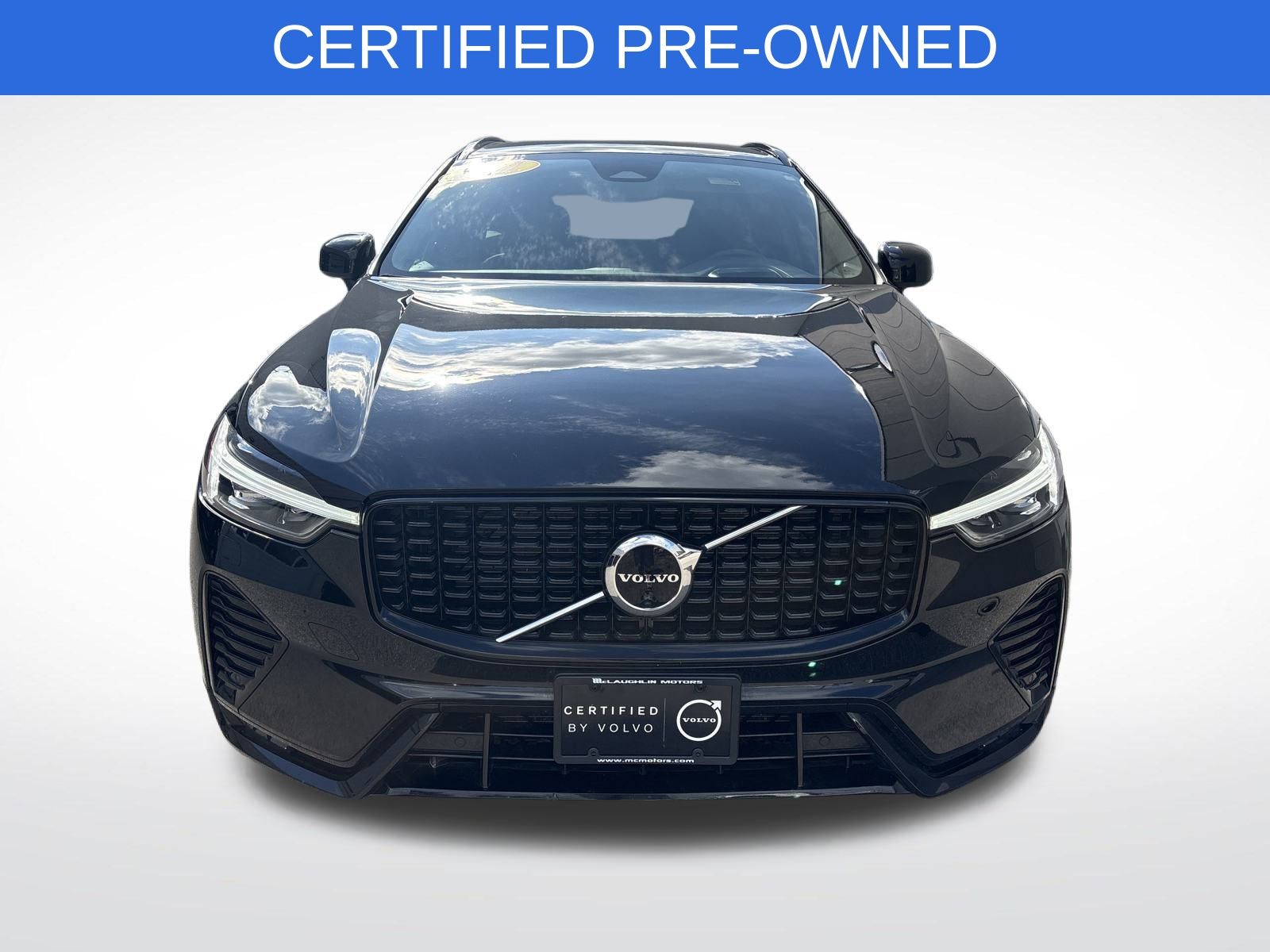 2022 Volvo XC60 B5 R-Design photo 4