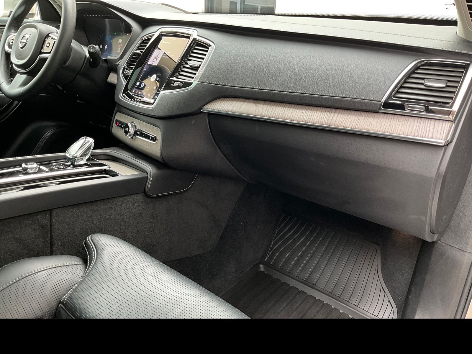 2023 Volvo XC90 Ultimate - Photo 9