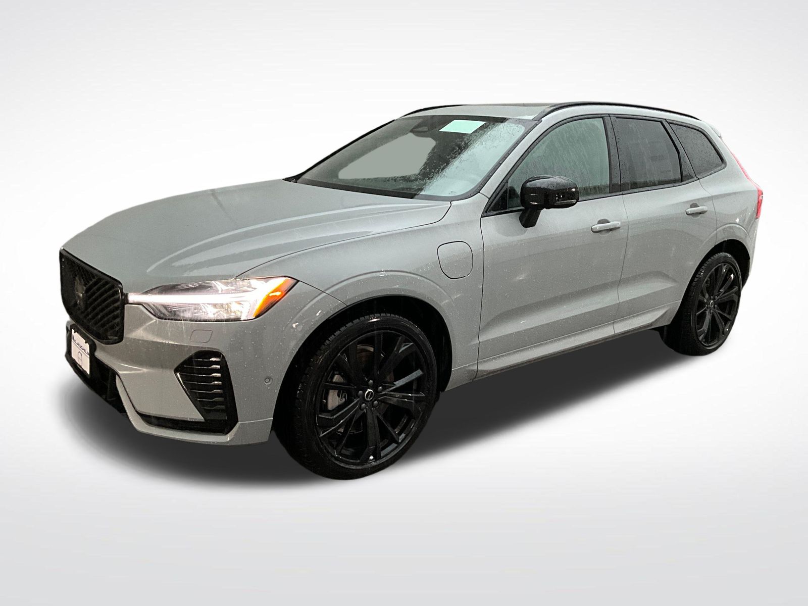 2026 Volvo XC60 T8 Ultra Black Edition Theme AWD's photo
