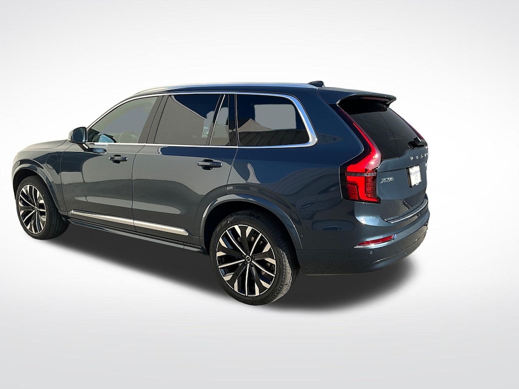 New 2026 Volvo XC90 plug-in hybrid T8 Ultra 7-Seater SUV