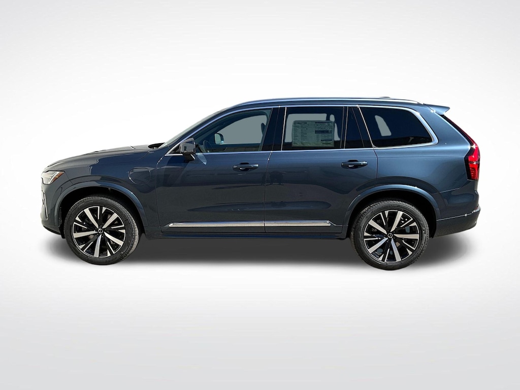 New 2026 Volvo XC90 plug-in hybrid T8 Core SUV
