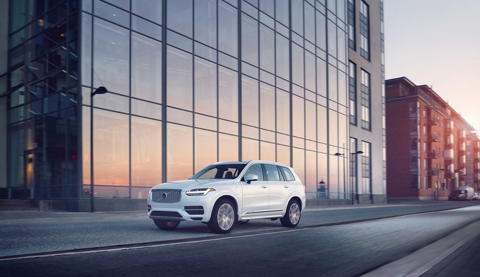 White 2018 Volvo XC90 T8 on street