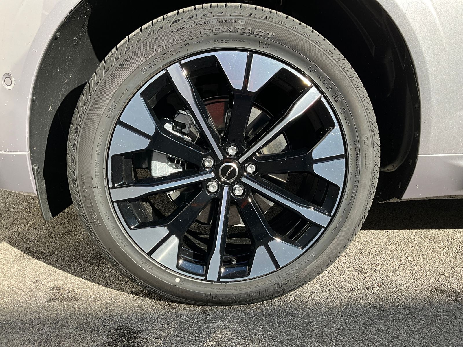 2026 Volvo XC60 Plus - Photo 34