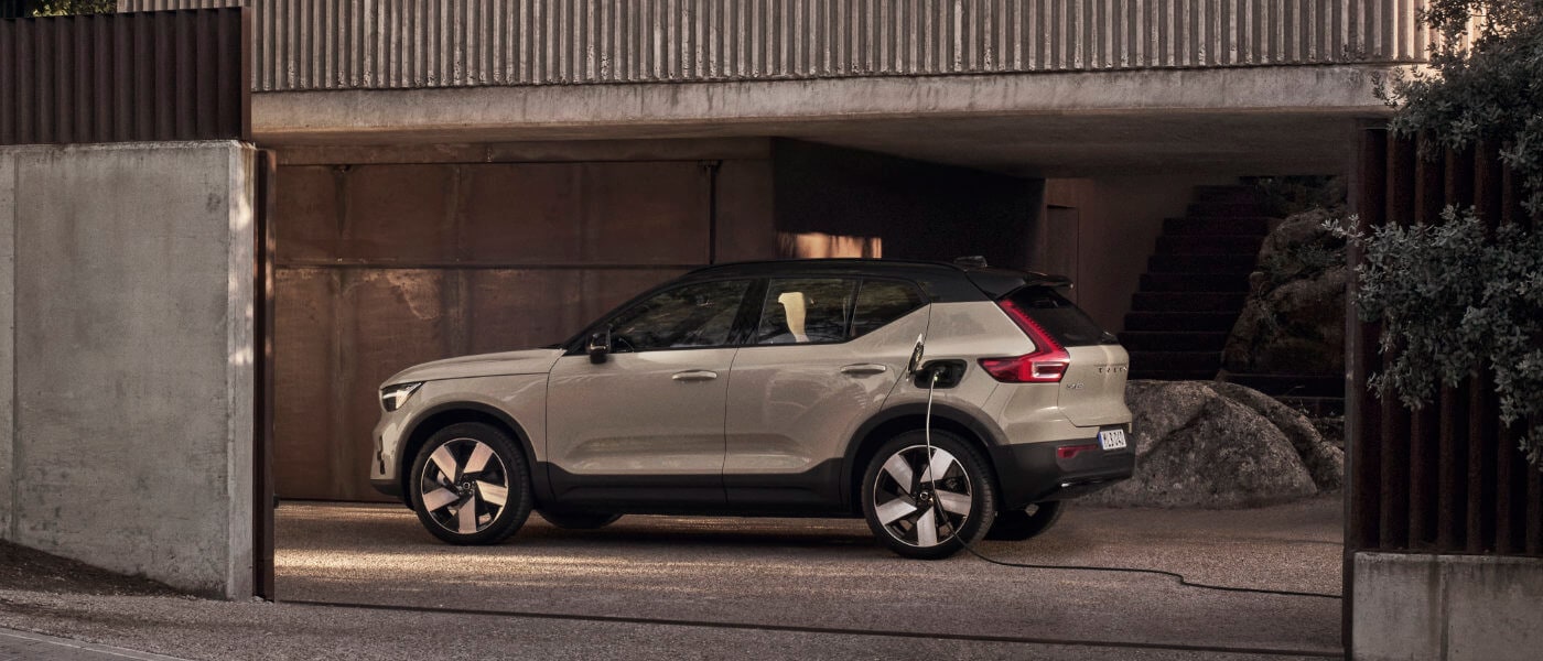 2025 Volvo EX40 Exterior Charging In Driveway