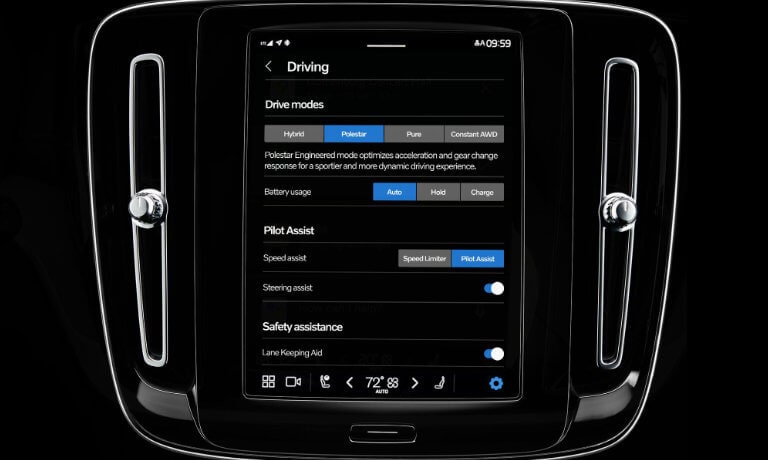 2025 Volvo S60 Interior Infotainment System