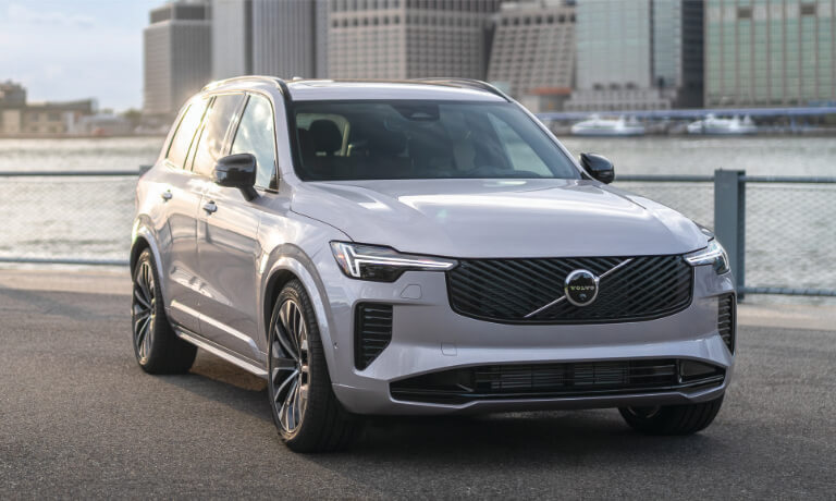 2026 Volvo XC90 Plug-in Hybrid Exterior Parked In Front Of City