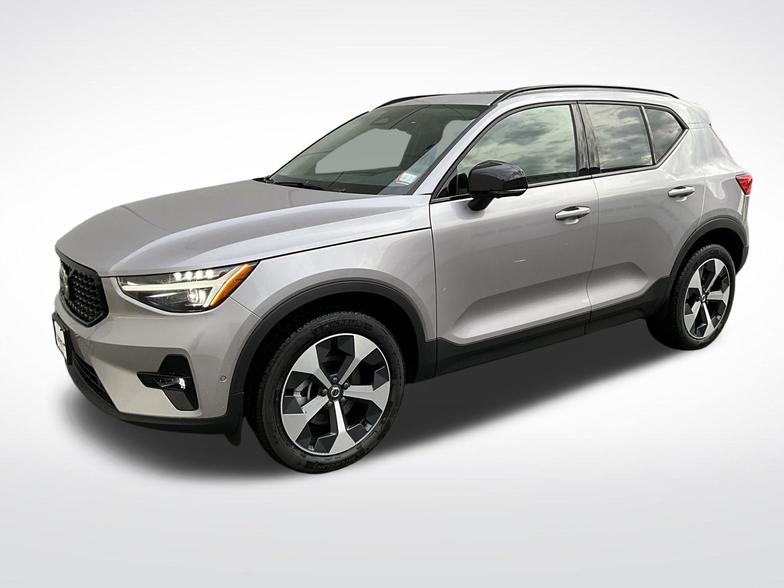 2026 Volvo XC40 Plus - Photo 19