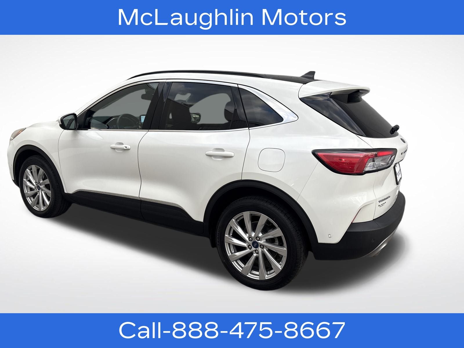 2021 Ford Escape Titanium photo 2