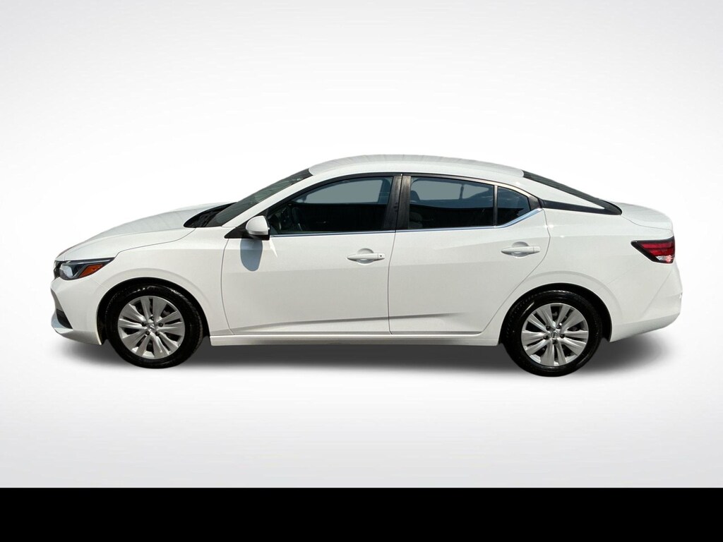 Used 2022 Nissan Sentra S Sedan