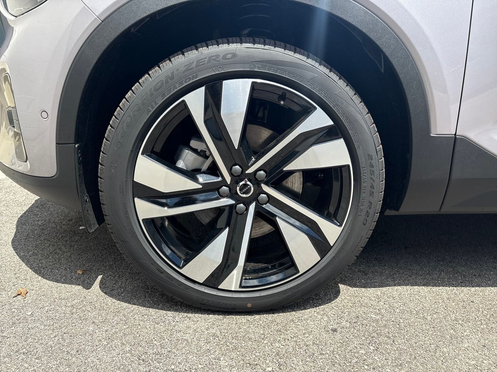 2026 Volvo XC40 Ultra - Photo 35