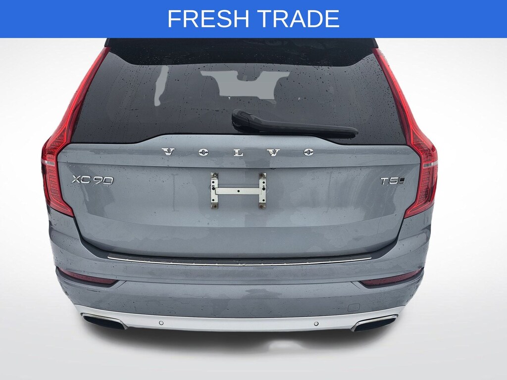 Used 2020 Volvo XC90 T5 Momentum SUV