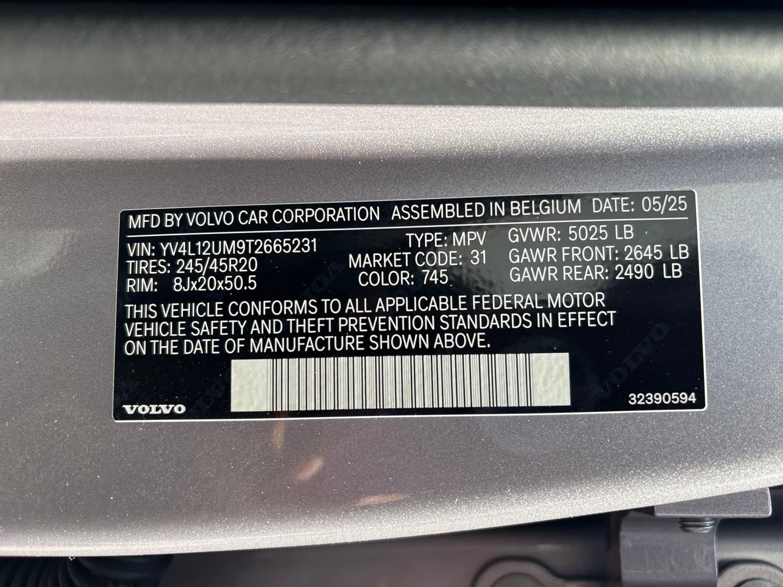 2026 Volvo XC40 Ultra - Photo 37