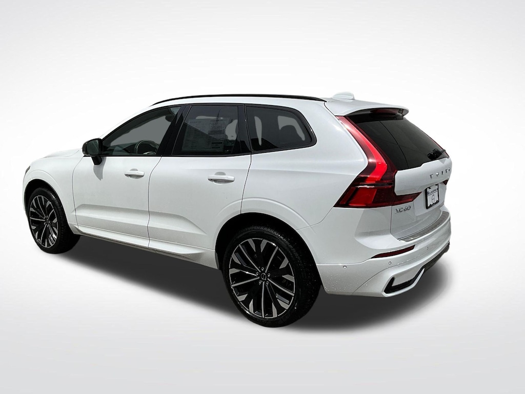 New 2026 Volvo XC60 B5 Ultra SUV