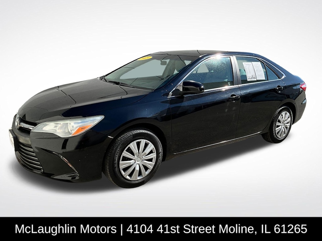 Used 2015 Toyota Camry LE Sedan
