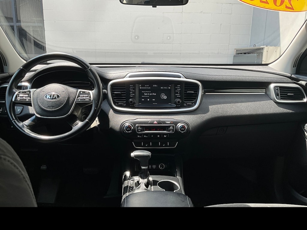 Used 2020 Kia Sorento LX SUV