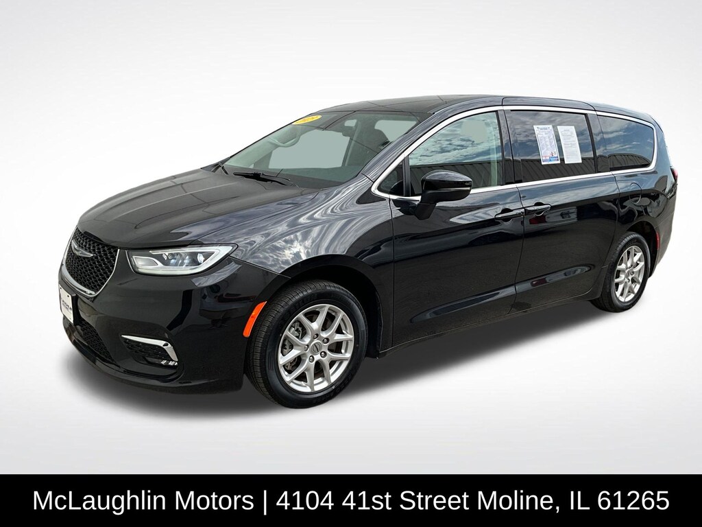 Used 2023 Chrysler Pacifica Touring L Minivan/Van