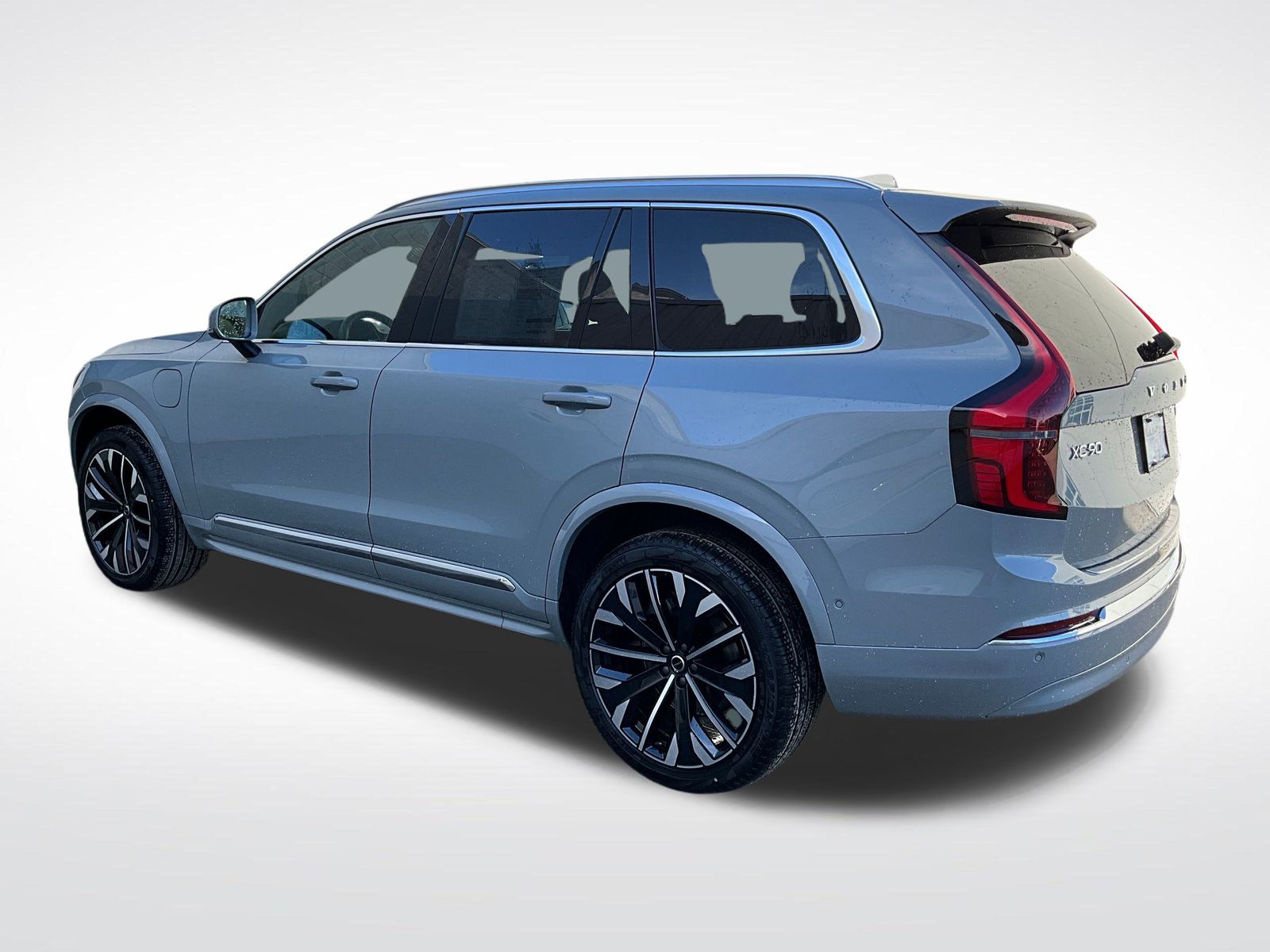 2026 Volvo XC90 Plus - Photo 3
