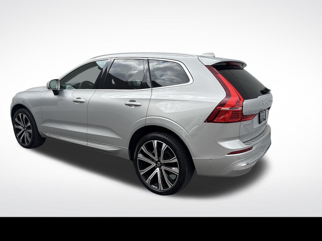 Certified 2023 Volvo XC60 B5 Ultimate Bright Theme SUV