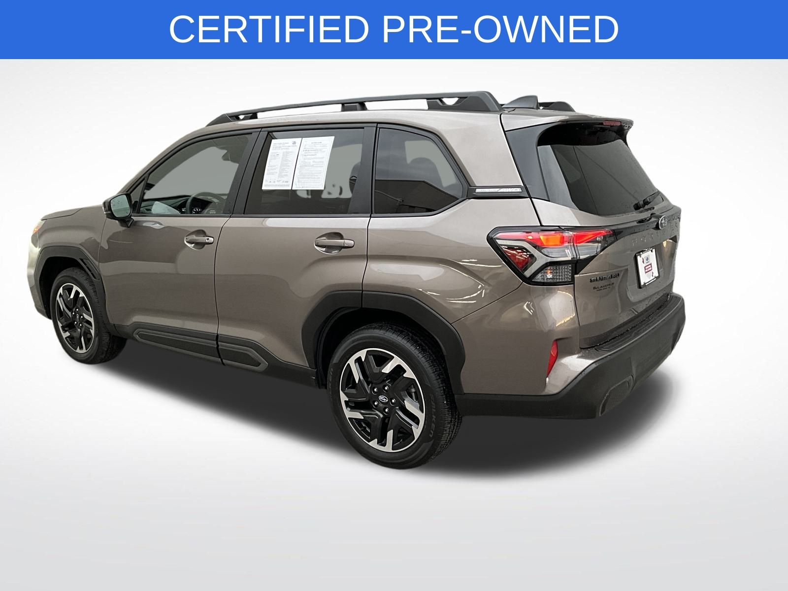 2025 Subaru Forester Limited Base photo 3