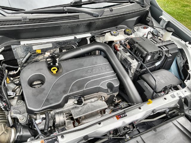 2024 GMC Terrain SLE - Photo 17