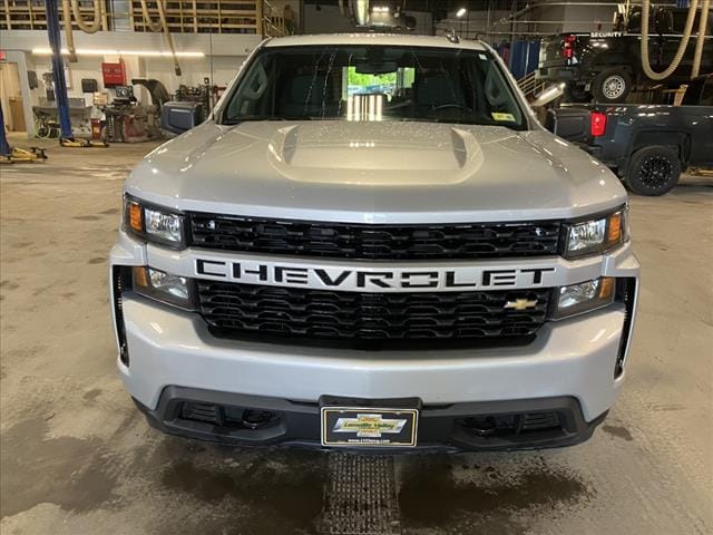 Certified 2022 Chevrolet Silverado 1500 Limited Custom with VIN 1GCPYBEK2NZ151647 for sale in Hyde Park, VT