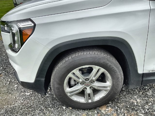 2024 GMC Terrain SLE - Photo 18