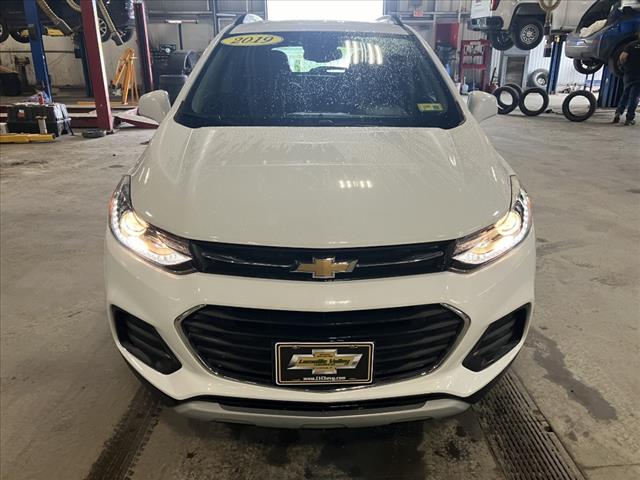 Used 2019 Chevrolet Trax LT with VIN KL7CJPSB1KB868918 for sale in Hyde Park, VT