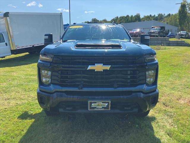 Used 2024 Chevrolet Silverado 3500HD Work Truck with VIN 2GC4YSE74R1154918 for sale in Hyde Park, VT