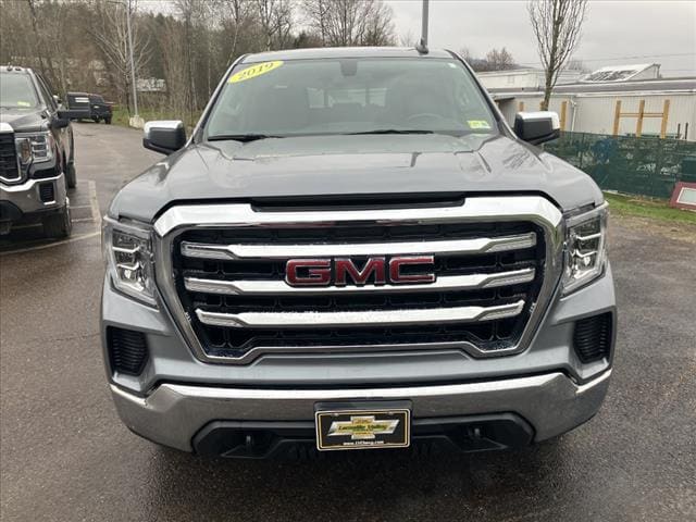 Used 2019 GMC Sierra 1500 SLE with VIN 1GTU9BED2KZ361906 for sale in Hyde Park, VT