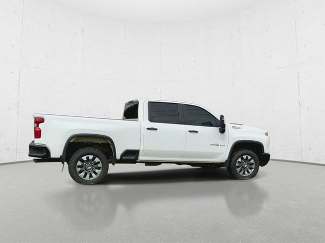2024 Chevrolet Silverado 2500HD Custom - Photo 21