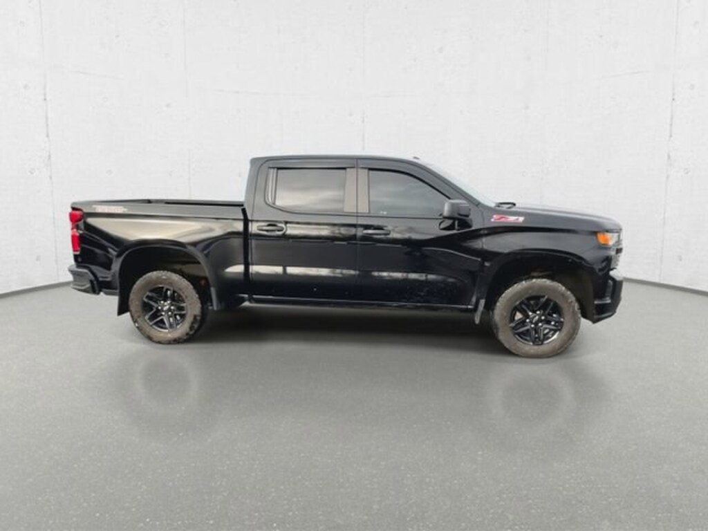 Used 2021 Chevrolet Silverado 1500 Custom Trail Boss Truck Crew Cab
