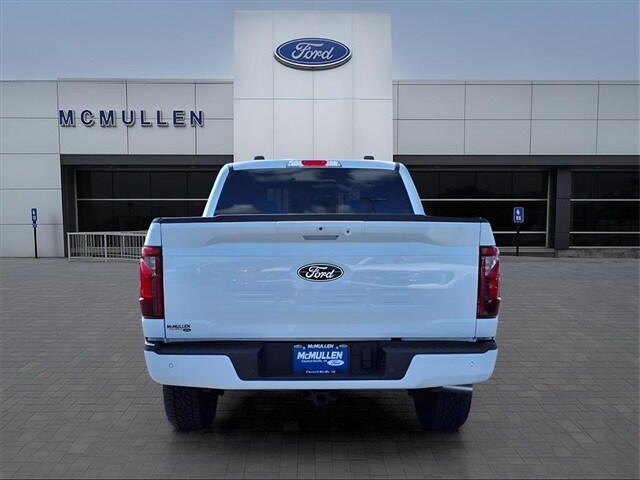 2025 Ford F-150 XLT photo 4