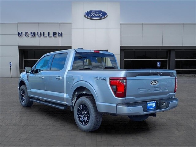 2025 Ford F-150 XLT photo 3