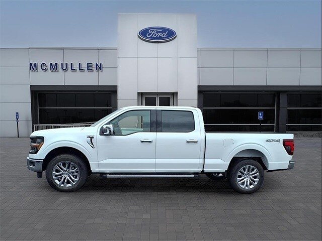 2025 Ford F-150 XLT photo 2