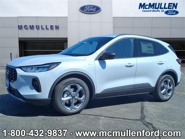 2025 Ford Escape ST-Line's photo